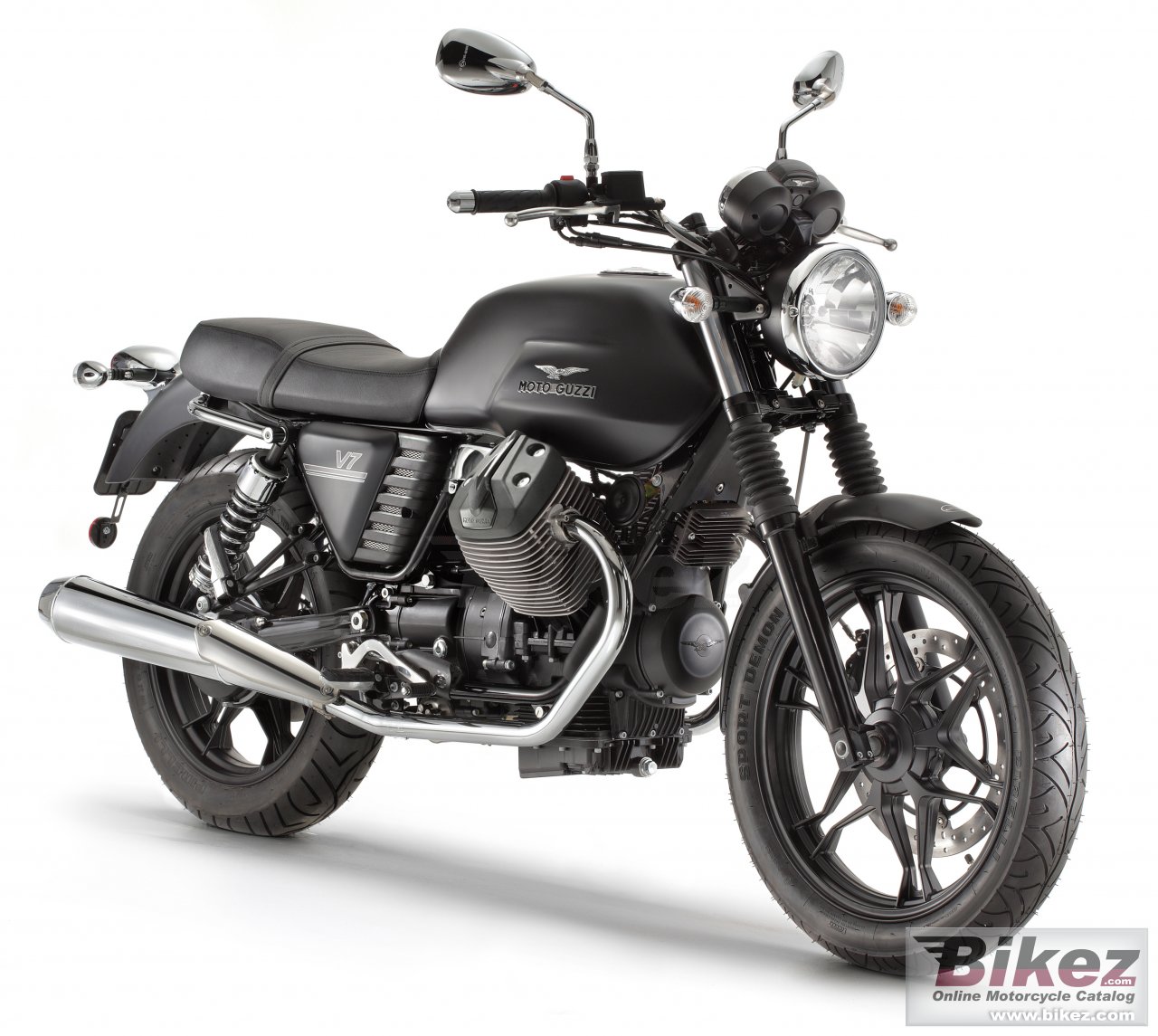Big Moto Guzzi v7 stone picture and wallpaper from Bikez.com
